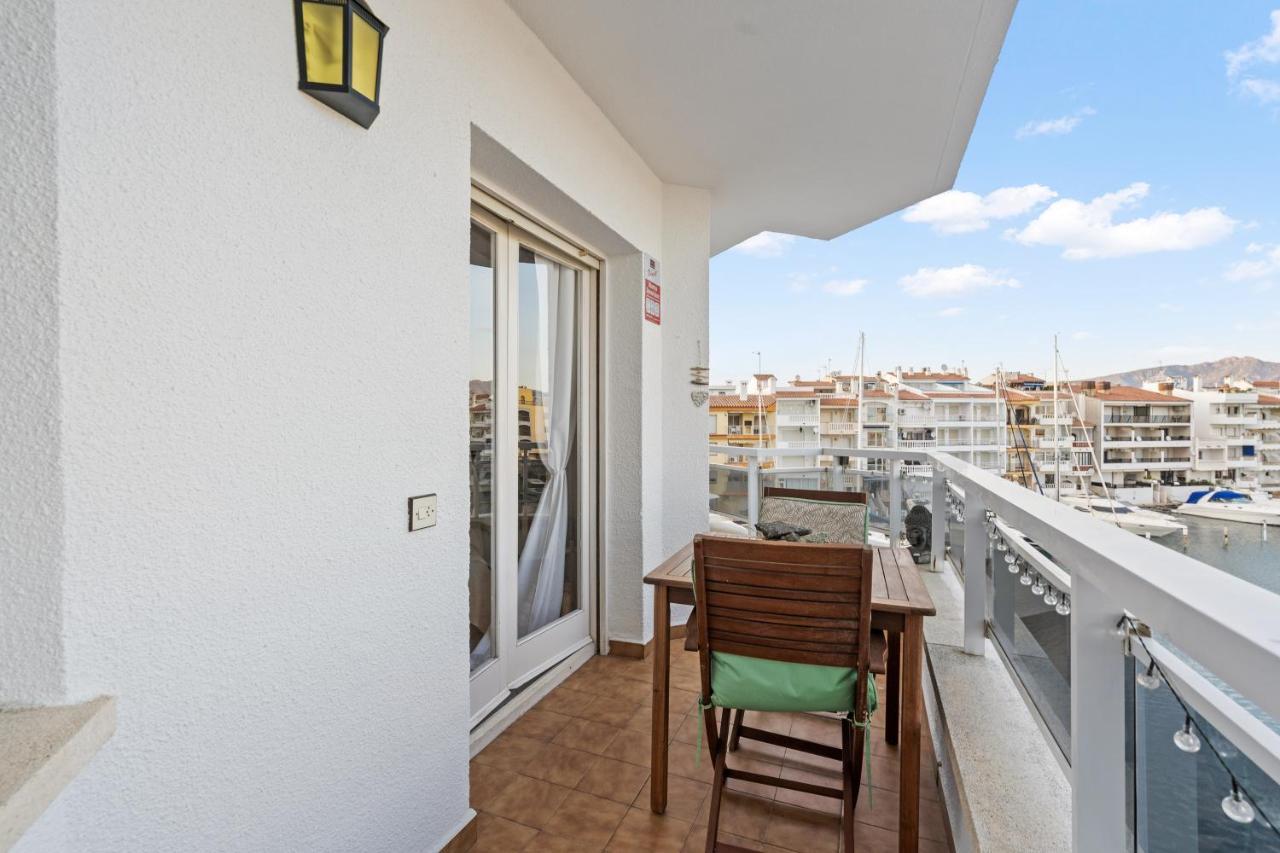 Welcs Apartamento 055 Emp Con Terraza Y Vistas Al Canal 엠푸리아브라바 외부 사진