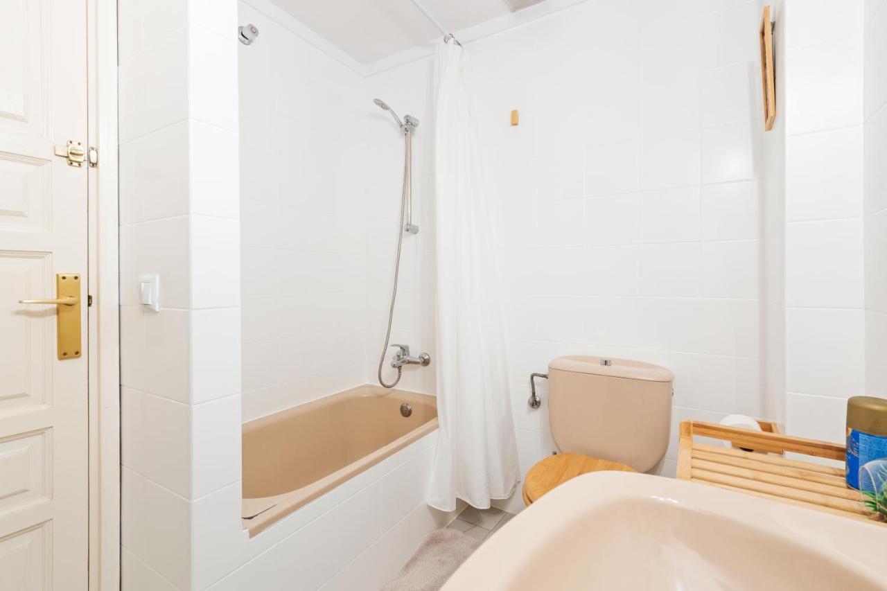 Welcs Apartamento 055 Emp Con Terraza Y Vistas Al Canal 엠푸리아브라바 외부 사진